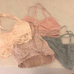 Bundle XS Bralettes